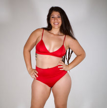 Load image into Gallery viewer, RIO Crop